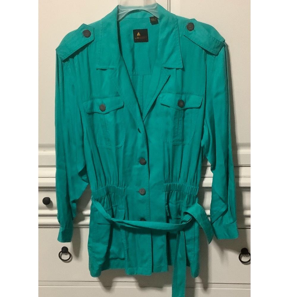 Liz Sport 100 percent Rayon ladies S petite teal belted jacket, shoulder detail